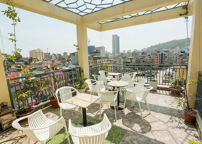 Hoang Ha Bed & Breakfast 2*
